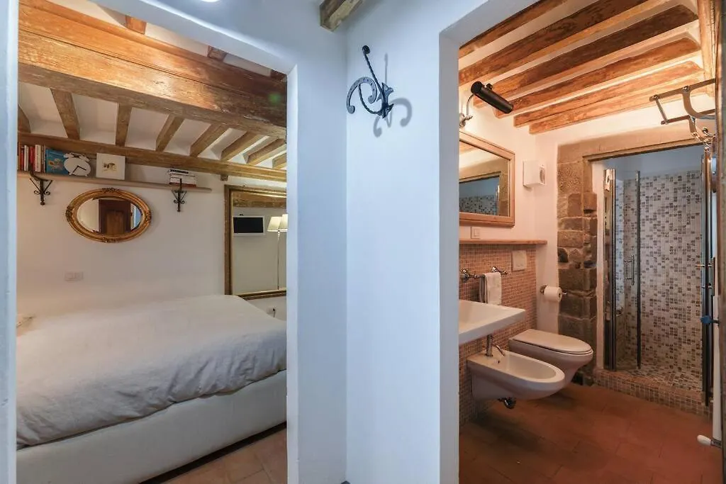 La Finestrella Apartment Cortona