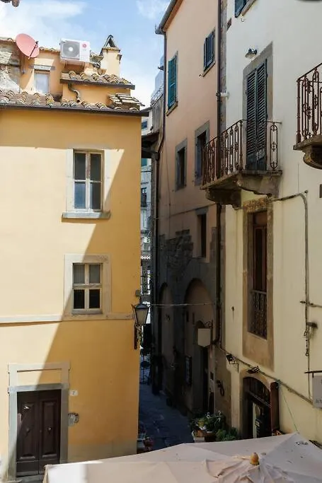 La Finestrella Apartment Cortona